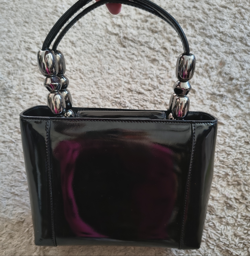 TRADED Christian Dior Black Patent Leather Maris Beaded Handle Satchel - Picture 3 of 11